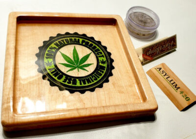 100-percent-natural-resin-coated--rolling-tray